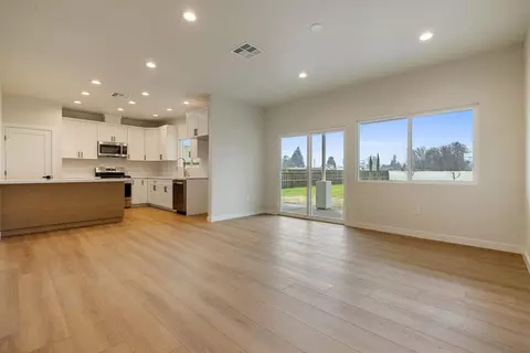 Living - 4449 E Zeering Rd, Denair, CA 95316 photo 1 of 3