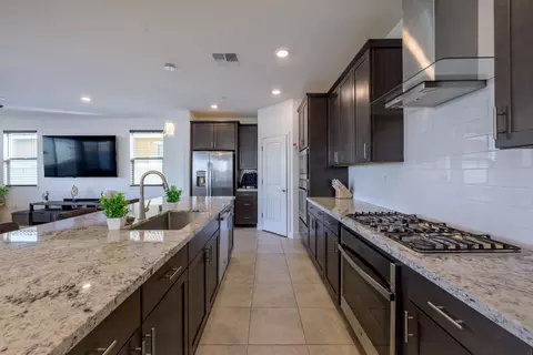 Kitchen - 7666 Ocean Park Dr, Antelope, CA 95843 photo 4 of 6