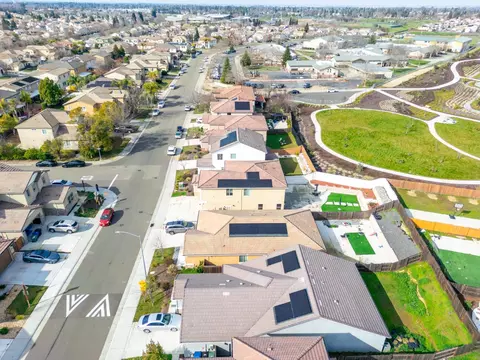 View/Area - 7666 Ocean Park Dr, Antelope, CA 95843 photo 5 of 17