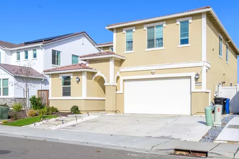 Exterior - 7666 Ocean Park Dr, Antelope, CA 95843 photo 2 of 14