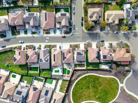 View/Area - 7666 Ocean Park Dr, Antelope, CA 95843 photo 12 of 17