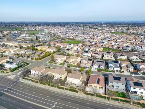 View/Area - 7666 Ocean Park Dr, Antelope, CA 95843 photo 16 of 17