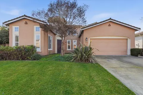 4445 Spyglass Dr, Stockton, CA 95219