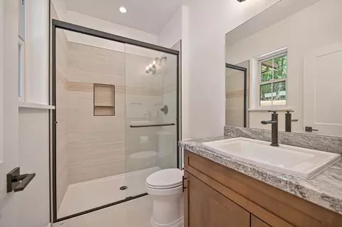 Bath - 5379 Crestline Dr, Foresthill, CA 95631 photo 4 of 6