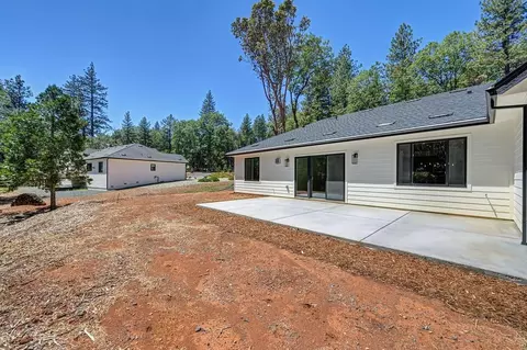 Exterior - 5379 Crestline Dr, Foresthill, CA 95631 photo 7 of 9