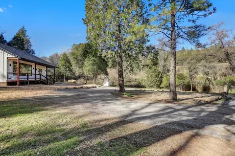Exterior - 12545 Wolf Rd, Grass Valley, CA 95949 photo 4 of 46
