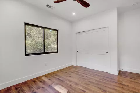 Bedroom - 12545 Wolf Rd, Grass Valley, CA 95949 photo 4 of 9