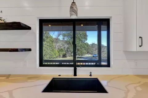 Kitchen - 12545 Wolf Rd, Grass Valley, CA 95949 photo 6 of 7