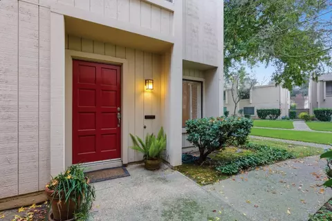 524 Hartnell Pl, Sacramento, CA 95825