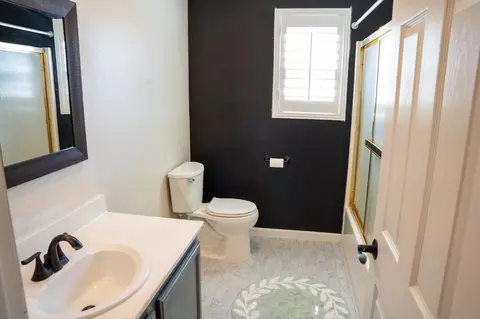 Bath - 10961 Woolwich Way, Mather, CA 95655 photo 2 of 2