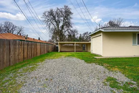 Exterior - 4141 Walnut Ave, Carmichael, CA 95608 photo 4 of 11