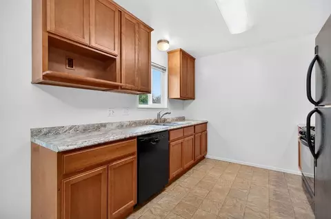 Kitchen - 4141 Walnut Ave, Carmichael, CA 95608 photo 1 of 4