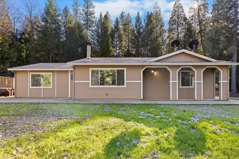 8836 Double A Ranch Rd, Brownsville, CA 95919