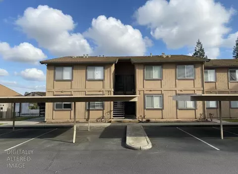 479 Cherry Ln #A, Manteca, CA 95337 photo 1