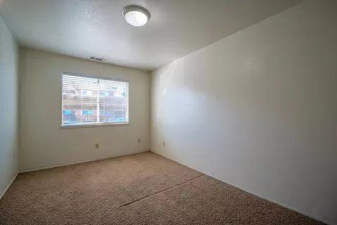 479 Cherry Ln #A, Manteca, CA 95337 photo 8