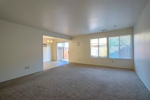 479 Cherry Ln #A, Manteca, CA 95337 photo 4