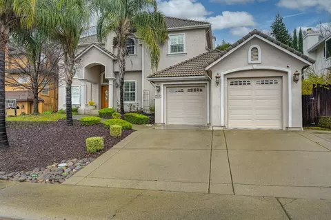 314 Canyon Falls Dr, Folsom, CA 95630