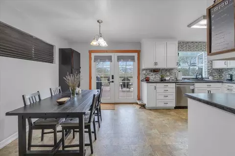 Dining - 4833 Pueblo Trl, Copperopolis, CA 95228 photo 1 of 2