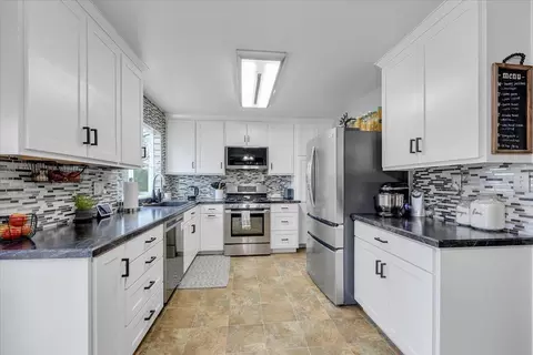 Kitchen - 4833 Pueblo Trl, Copperopolis, CA 95228 photo 1 of 5