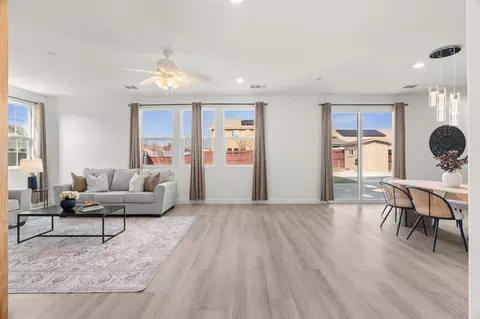 Other - 607 Mono St, Manteca, CA 95337 photo 2 of 12