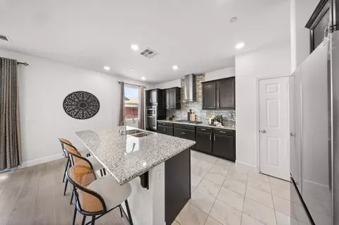 Other - 607 Mono St, Manteca, CA 95337 photo 6 of 12
