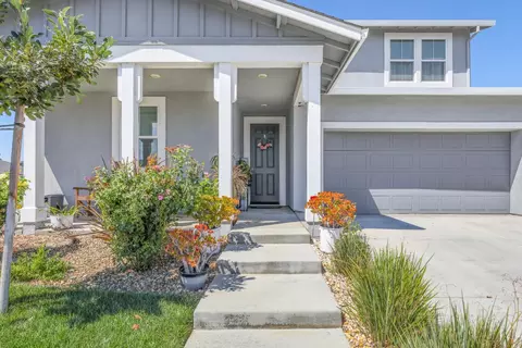 Exterior - 650 Nathaniel Ave, Galt, CA 95632 photo 5 of 12