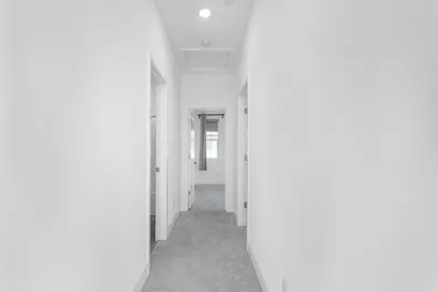 Entry Way - 650 Nathaniel Ave, Galt, CA 95632 photo 8 of 9