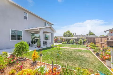 Exterior - 650 Nathaniel Ave, Galt, CA 95632 photo 9 of 12
