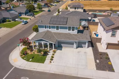 View/Area - 650 Nathaniel Ave, Galt, CA 95632 photo 4 of 6