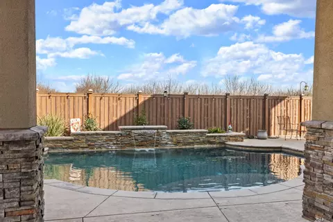 Exterior - 23346 S Frederick Rd, Ripon, CA 95366 photo 16 of 25