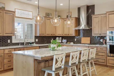 Kitchen - 23346 S Frederick Rd, Ripon, CA 95366 photo 3 of 7
