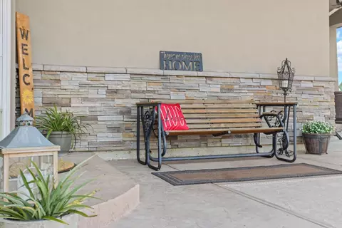 Exterior - 23346 S Frederick Rd, Ripon, CA 95366 photo 18 of 25
