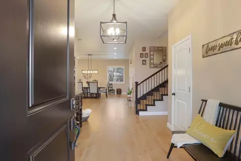Entry Way - 23346 S Frederick Rd, Ripon, CA 95366 photo 1 of 11