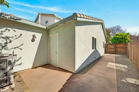 Exterior - 2115 Bearden St, Davis, CA 95618 photo 16 of 16