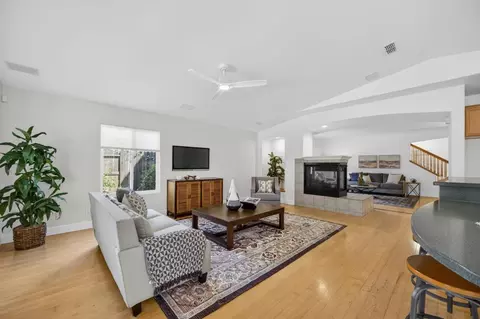 Living - 2115 Bearden St, Davis, CA 95618 photo 9 of 9