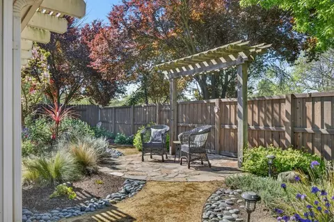 Exterior - 2115 Bearden St, Davis, CA 95618 photo 10 of 16