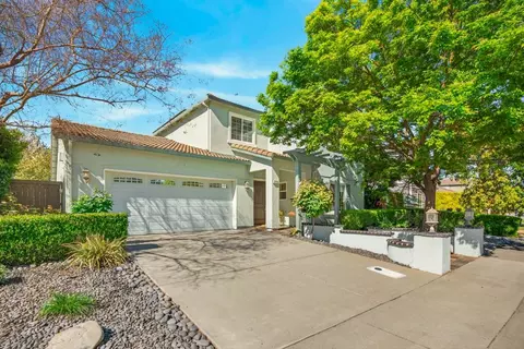 Exterior - 2115 Bearden St, Davis, CA 95618 photo 2 of 16