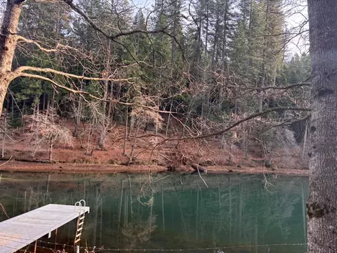 View/Area - 24214 N Oxbow Ln, Sonora, CA 95370 photo 2 of 5