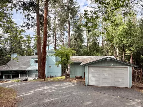 24214 N Oxbow Ln, Sonora, CA 95370