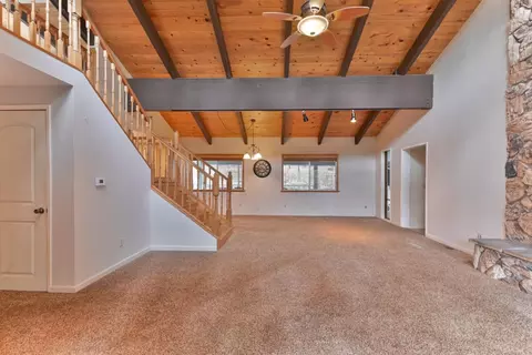 Living - 24214 N Oxbow Ln, Sonora, CA 95370 photo 5 of 7