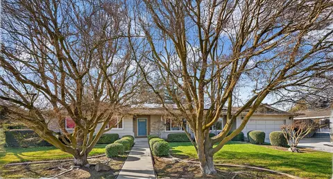 5619 Chenault, Modesto, CA 95356 photo 1