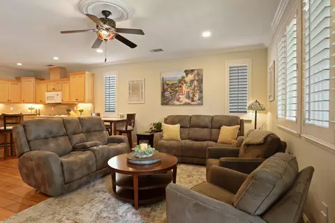 Living - 538 New Haven Dr, Tracy, CA 95377 photo 4 of 7
