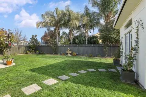 Exterior - 538 New Haven Dr, Tracy, CA 95377 photo 6 of 27