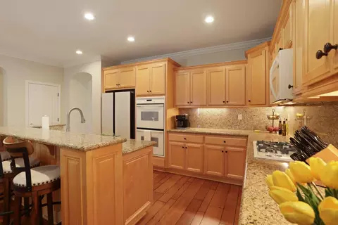 Kitchen - 538 New Haven Dr, Tracy, CA 95377 photo 7 of 8