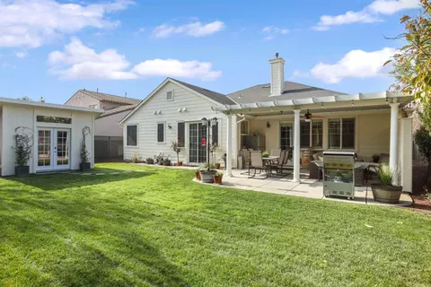 Exterior - 538 New Haven Dr, Tracy, CA 95377 photo 9 of 27