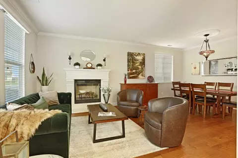 Living - 538 New Haven Dr, Tracy, CA 95377 photo 1 of 7