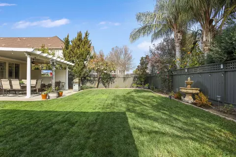 Exterior - 538 New Haven Dr, Tracy, CA 95377 photo 7 of 27