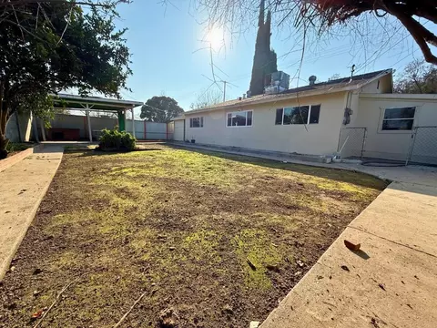Exterior - 1123 Sutter, Modesto, CA 95351 photo 6 of 7