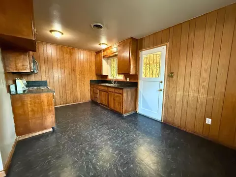 Kitchen - 1123 Sutter, Modesto, CA 95351 photo 2 of 2