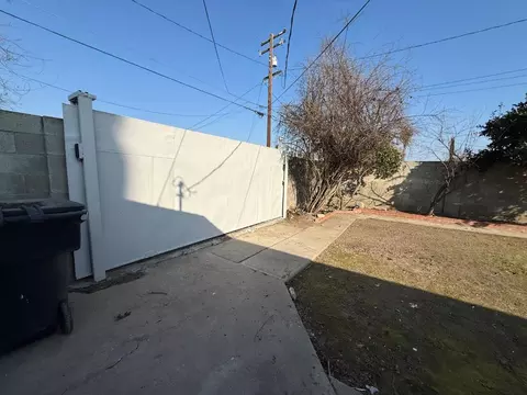 Exterior - 1123 Sutter, Modesto, CA 95351 photo 5 of 7